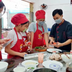 ảnh thực tế khóa học nấu ăn cho trẻ em 11 tại Học Món Việt